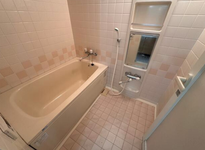 トイレ　コンパクトで使いやすいトイレです