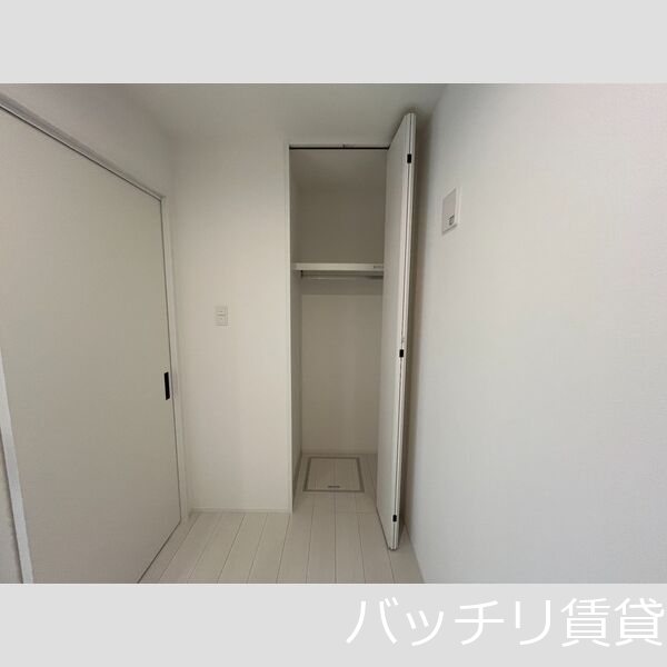 収納　画像は、同型タイプの為、現状を優先いたします。