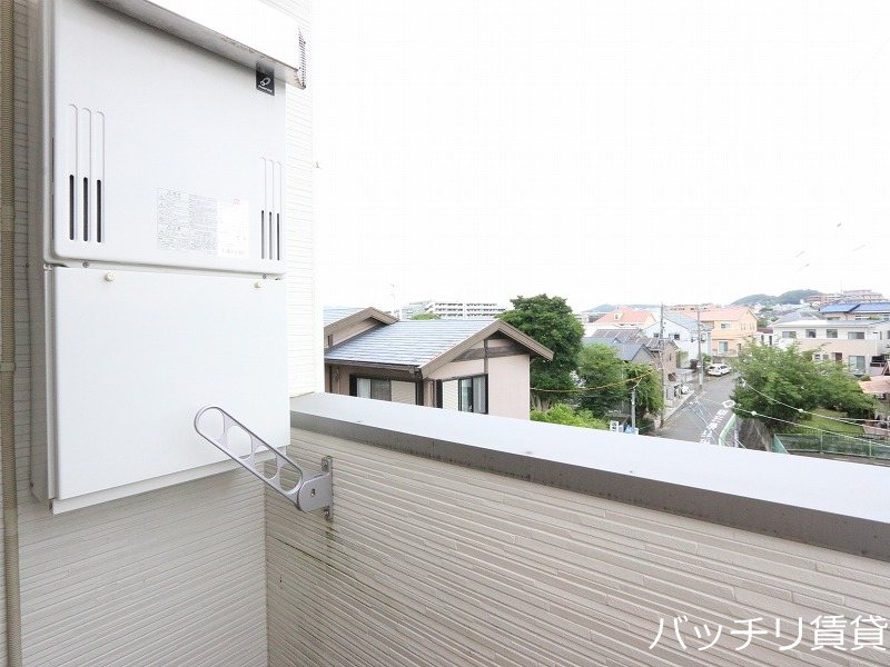 バルコニー　同間取の為、現状を優先いたします。