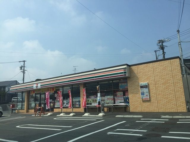 コンビニ　セブンイレブン湖西白須賀店（コンビニ）まで500m