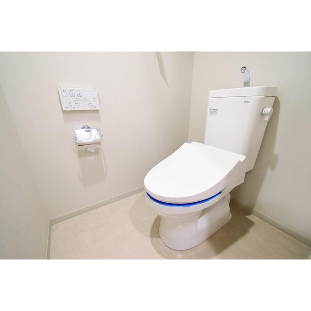 コスモグラシア池田山のトイレ写真