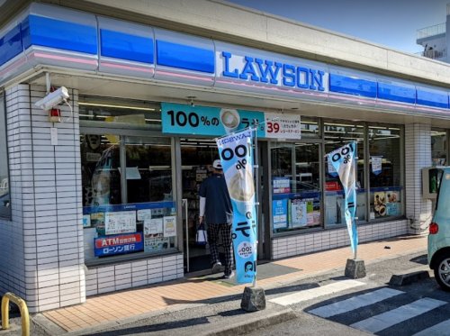 コンビニ　ローソン 浦添経塚店（コンビニ）まで1774m