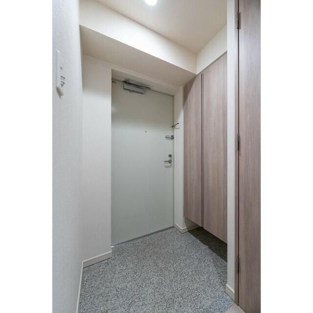 玄関　落ち着いた玄関です
