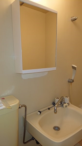 洗面設備　別部屋参考写真