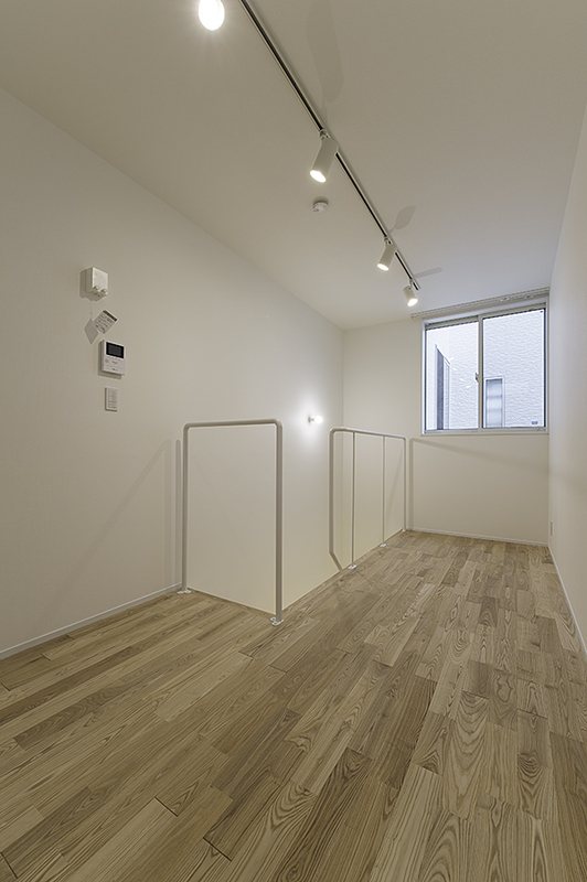 その他部屋・スペース　二面採光で日当たり良好です。