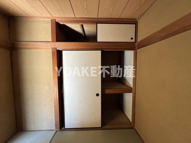 収納　1階のお部屋の写真となります。現況優先。