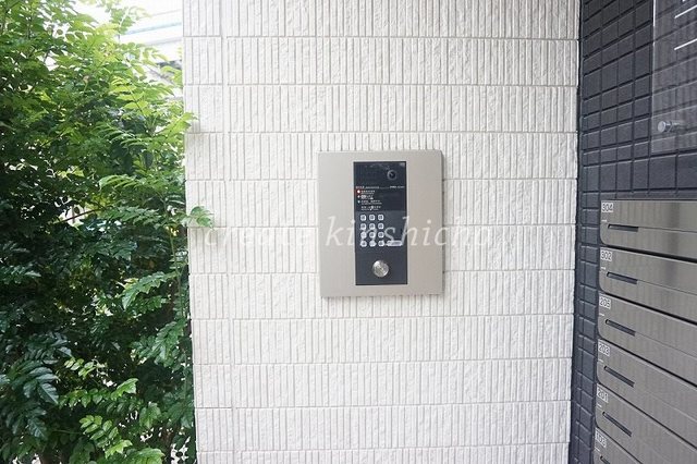 セキュリティ　オートロック完備