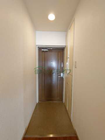 玄関　リライフ下北沢店