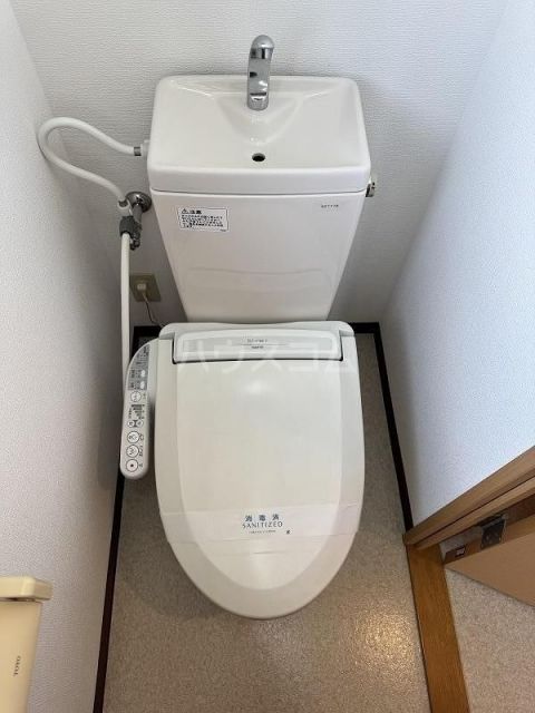 サンライフ鴨江のトイレ写真