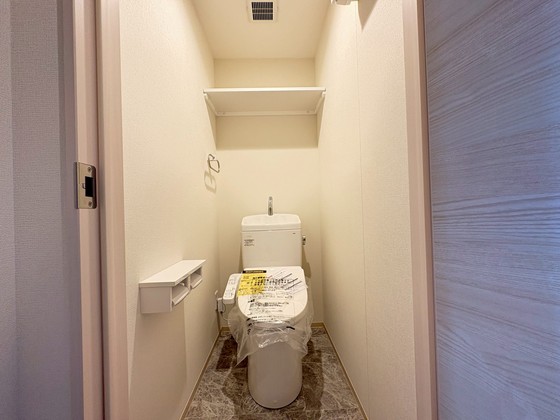 トイレ　※別部屋の写真です