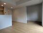 居室・リビング　※同間取り別号室の写真です