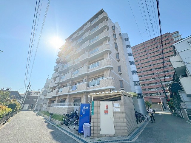 プリンスコート新高の外観写真