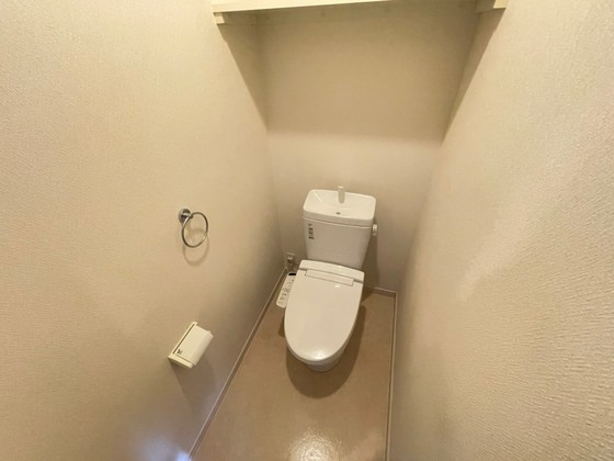 カスタニエ緑井IIのトイレ写真