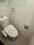 東京メトロ東西線 南行徳駅 徒歩1分 10階建 築6年のトイレ写真