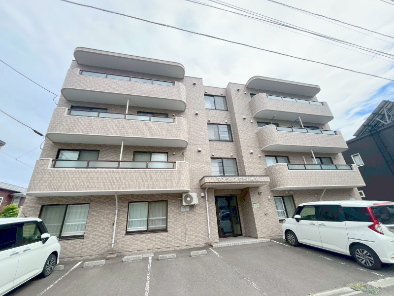 マンションむらかみ7の外観写真