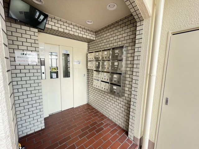 シャロームヒラノの外観写真