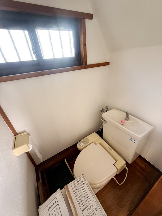 川越市砂新田戸建てのトイレ写真