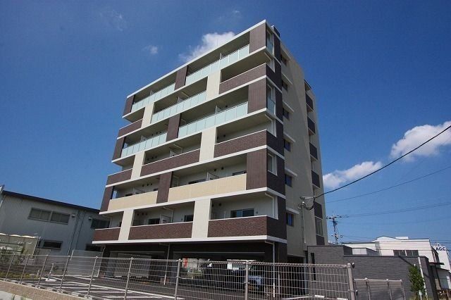 西鉄天神大牟田線 雑餉隈駅 徒歩19分 築7年