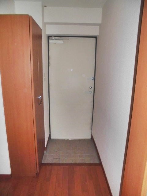 アヴァンティ銀天町の玄関写真