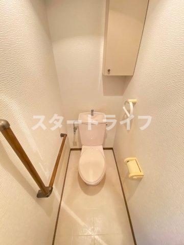 阪急神戸線 神崎川駅 徒歩8分 8階建 築28年のトイレ写真