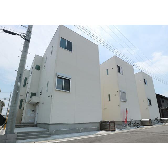 建物外観　スタイリッシュな外観