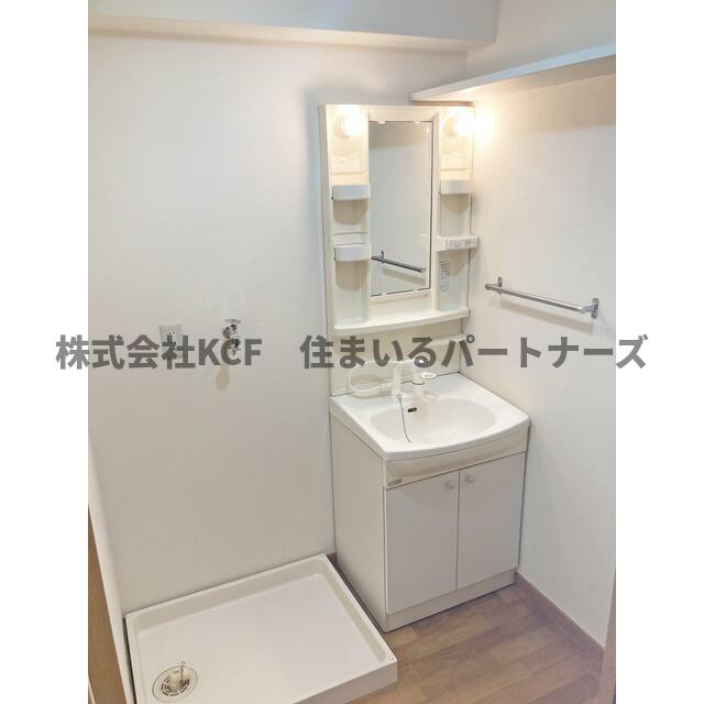 洗面設備　独立洗面台です