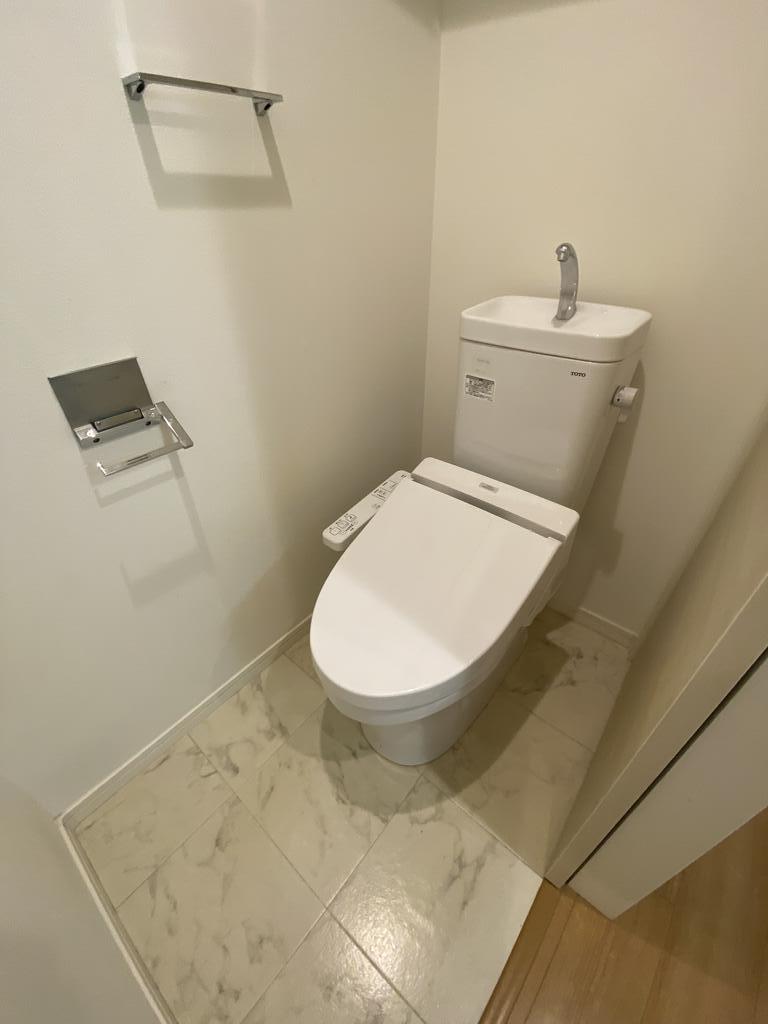 リヴァージュCのトイレ写真