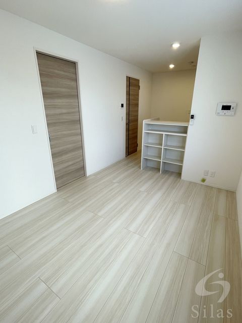 地下鉄海岸線 中央市場前駅 徒歩9分 3階建 築4年の居間写真