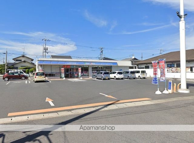 コンビニ　ローソンあけぼの町店（コンビニ）まで943m