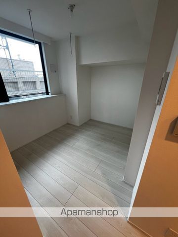 スパシエ新高円寺の居間写真