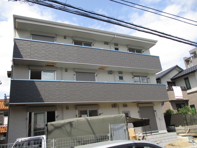 建物外観　南東向き