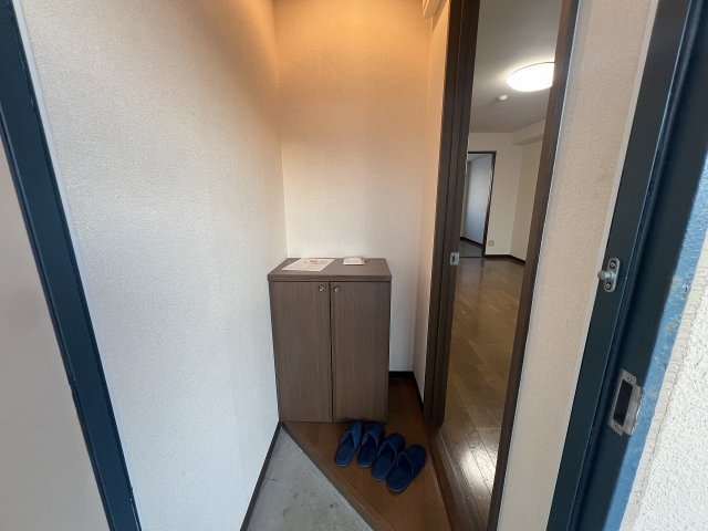 ピュアパレス函館IIの玄関写真