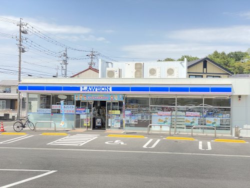 コンビニ　ローソン 東海富木島長田店（コンビニ）まで668m