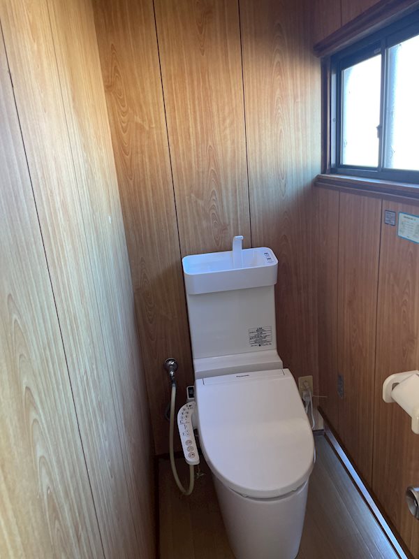 清野貸家のトイレ写真