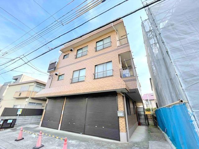 建物外観　閑静な住宅街、きれいな外観。