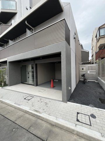 エントランス　REGOLITH板橋本町　板橋区双葉町
