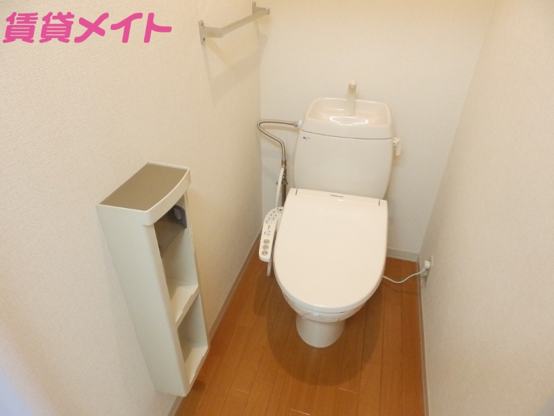 ステージア日永 Eのトイレ写真