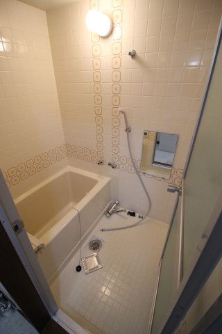 美原4丁目戸建の風呂写真