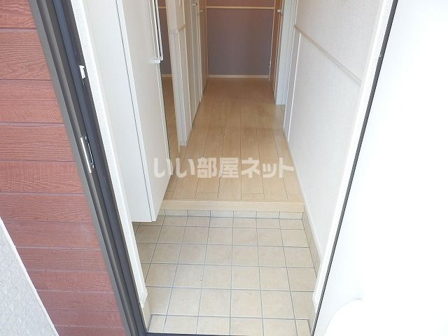 ヴィラ フィオーレの玄関写真