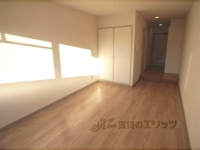 居室・リビング　洋室