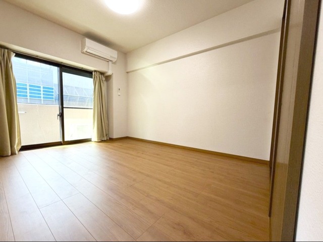 その他部屋・スペース　洋室約６．３帖