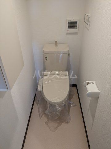都営新宿線 瑞江駅 徒歩14分 3階建 築3年のトイレ写真