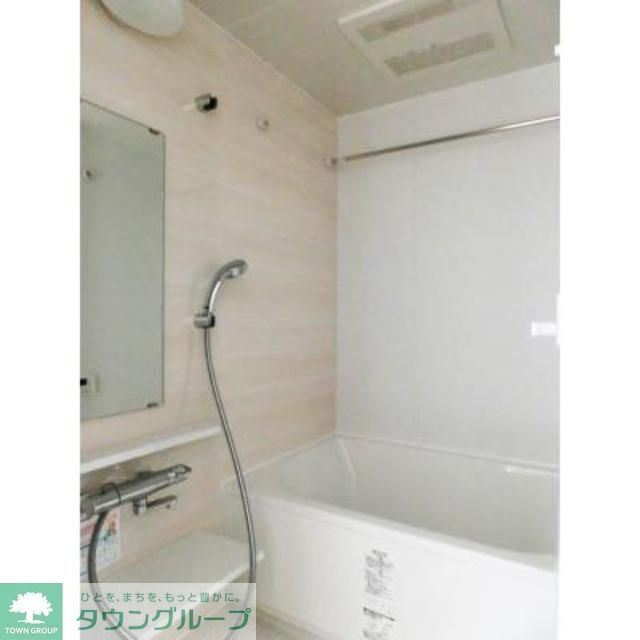 バス・シャワールーム　※写真は同タイプ住戸です。