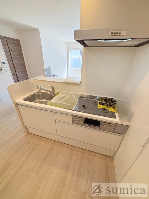キッチン　３口システムキッチンでお料理楽しく♪♪