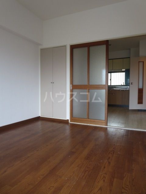 ハイツピアヴァリーの居間写真