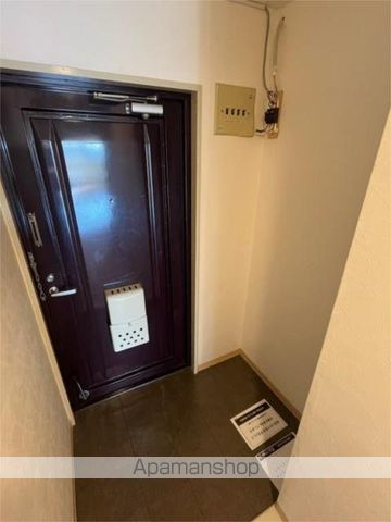 デュエリングナガトの玄関写真