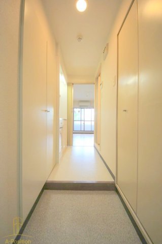 玄関　カセッティ新町