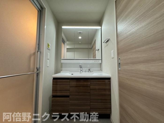 洗面設備　内装は同シリーズ参考写真です。カラーパターンが異なる可能性が