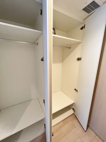 収納　※別部屋の参考写真です。