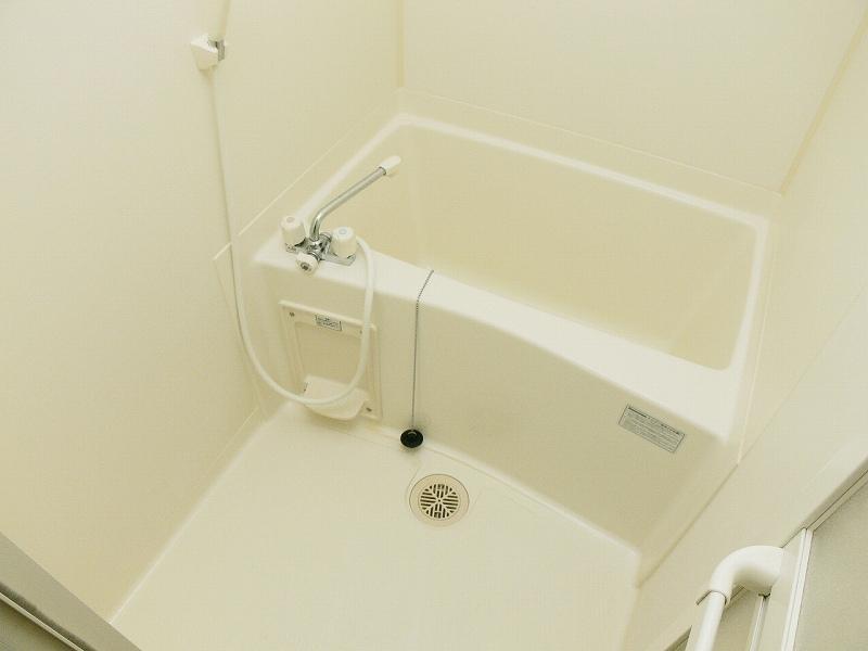 バス・シャワールーム　※同物件別部屋参考画像